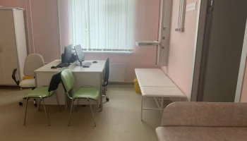 Минздрав рекомендует калужанам больше пить воды и гулять в праздничные дни
