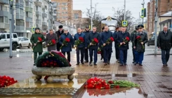 Калужские власти почтили память павших героев Отечества