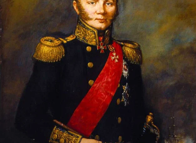 Памятник адмиралу Сенявину